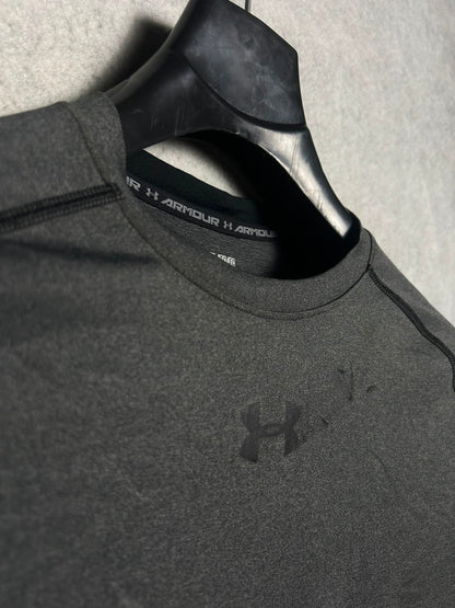 Under Armour Heat Gear Grey Round Neck Full Sleeves - XL