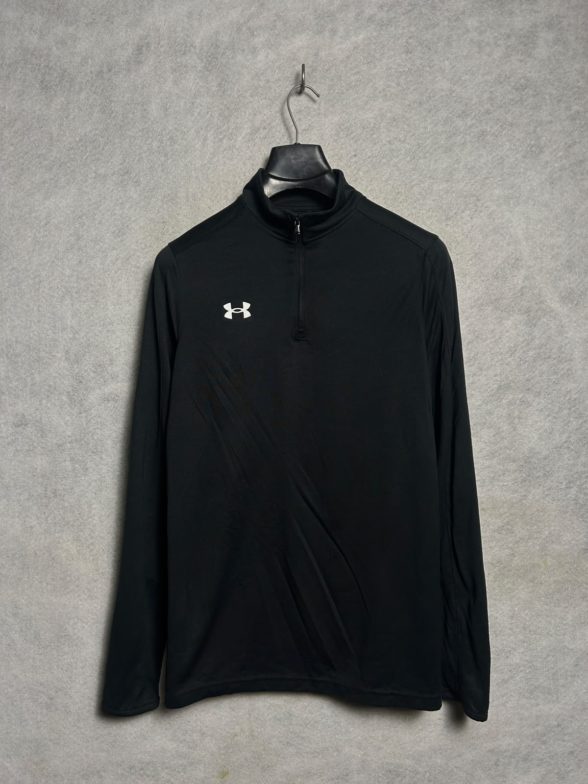 Under Armour Half Zip Round Neck Full Sleeves - Small