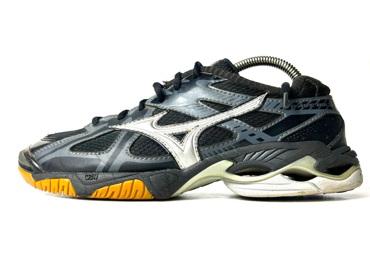 Mizuno Wave Bolt 4 - Euro 39