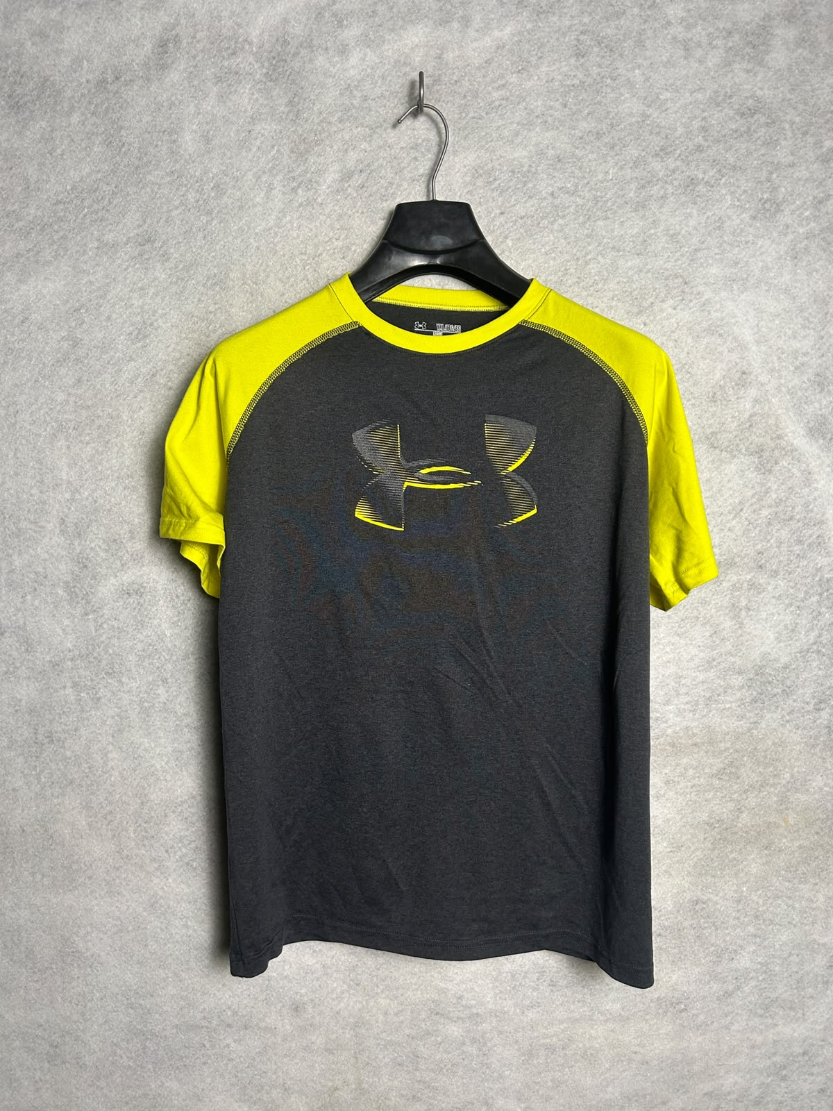 Under Armour Heat Gear Big Logo Round Neck - YXL