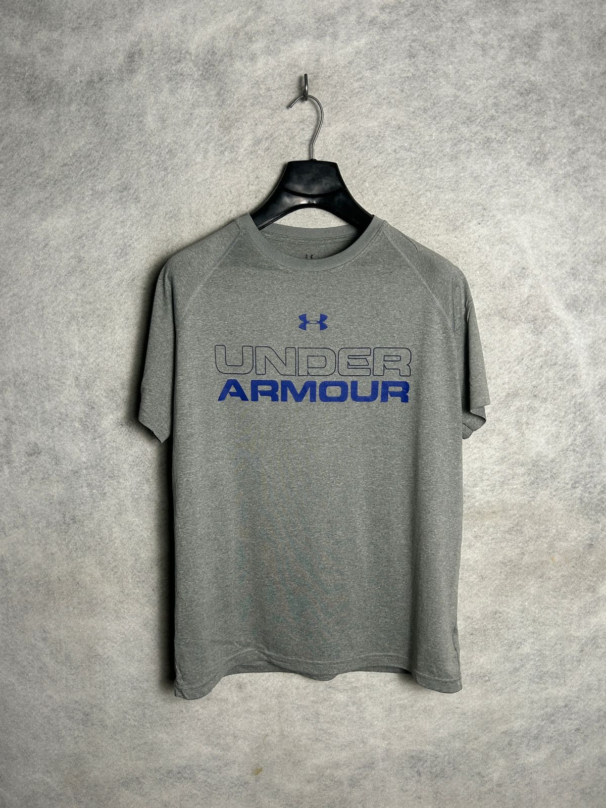Under Armour Big Logo Grey Round Neck - Medium