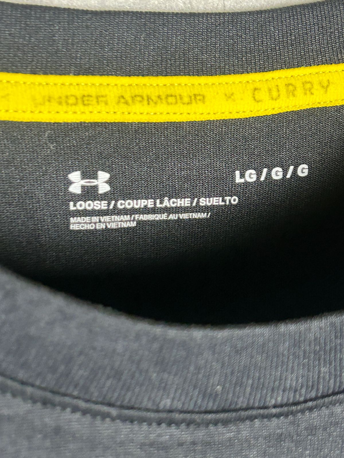 Under Armour Currv Logo Black Round Neck - LG