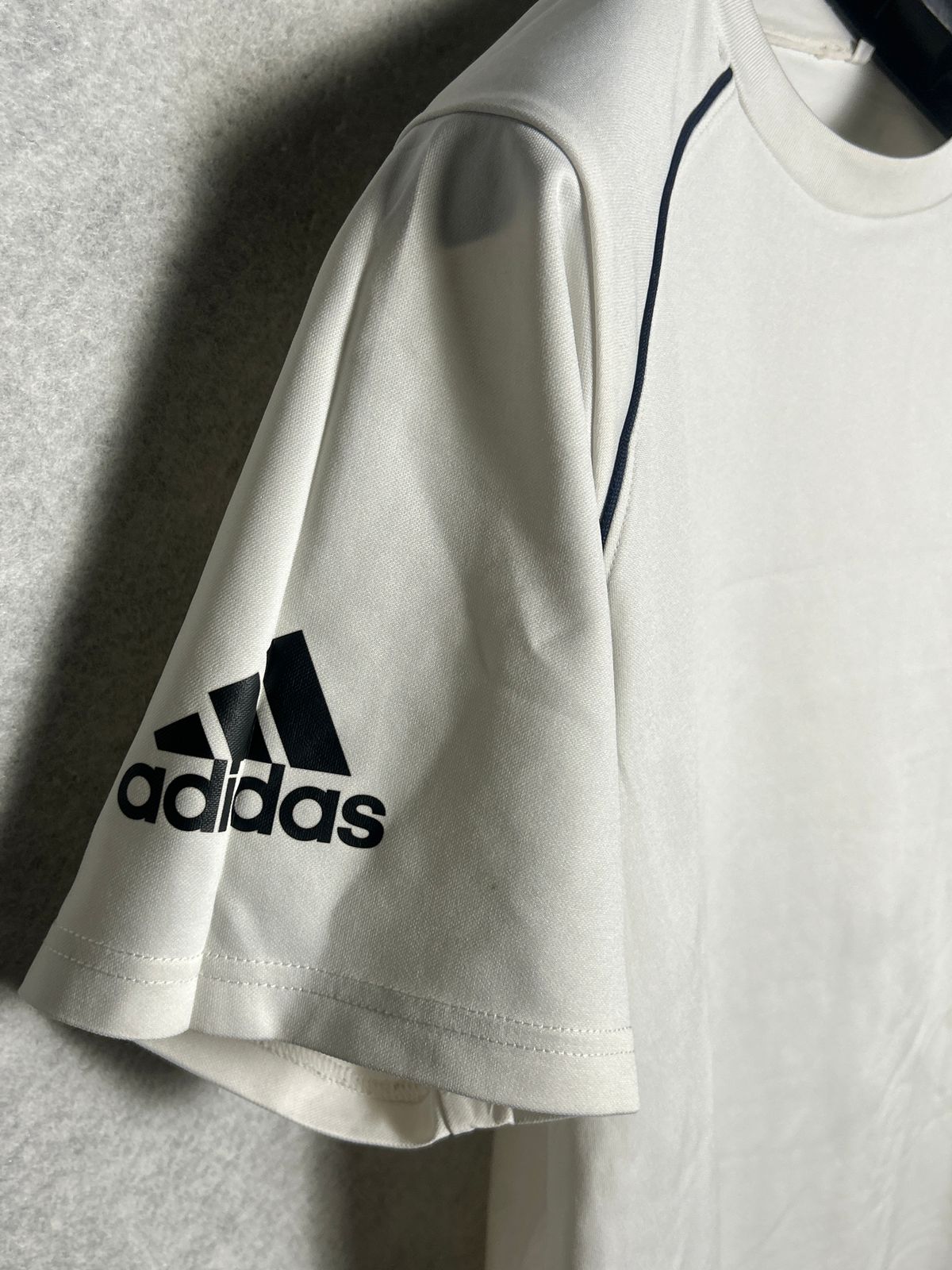 Adidas Taisei White Round Neck - Medium
