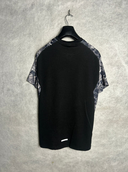 Reebok Big Logo Printed Round Neck - Large
