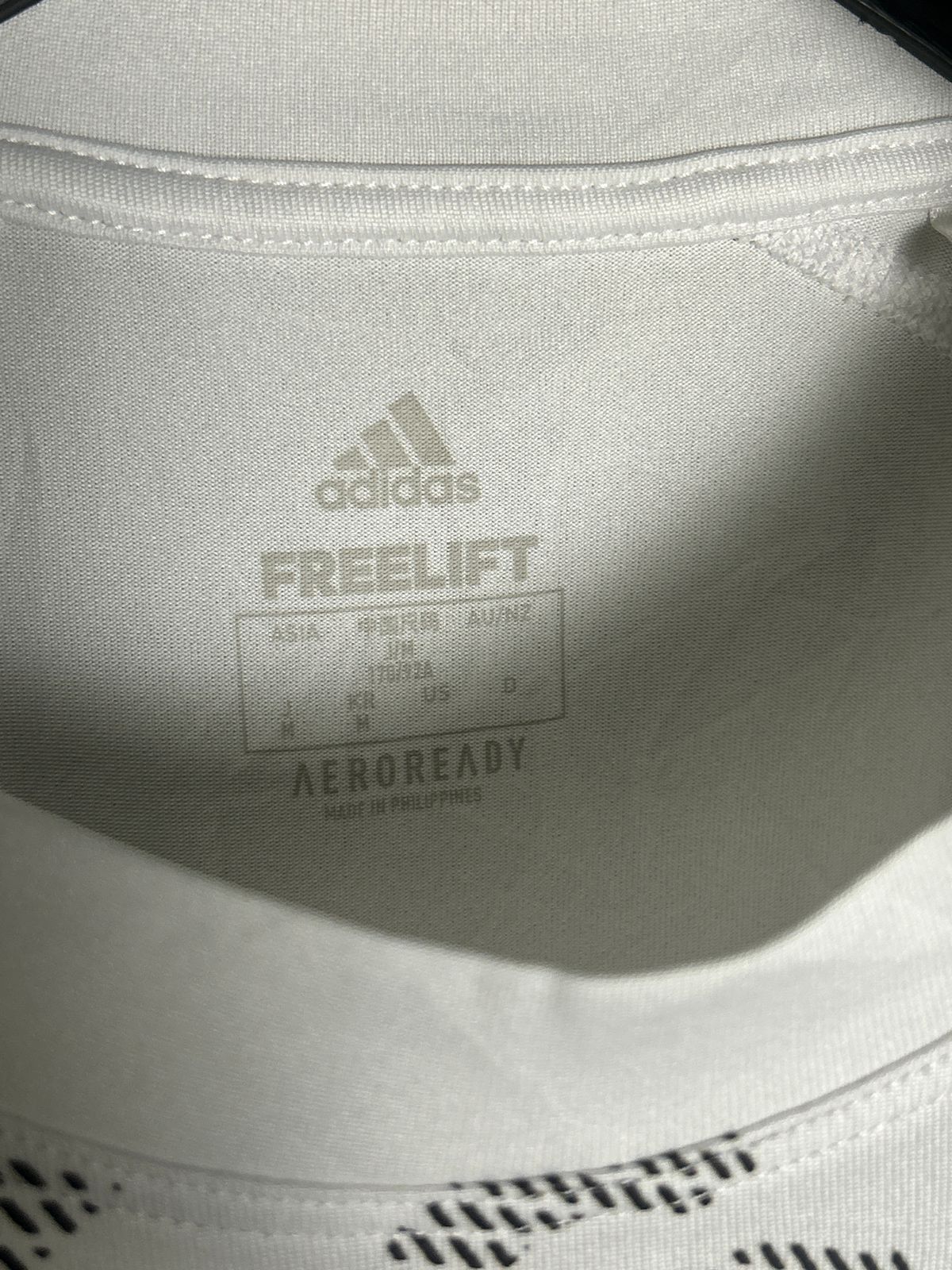Adidas Aeroready Freelift White Round Neck - Medium