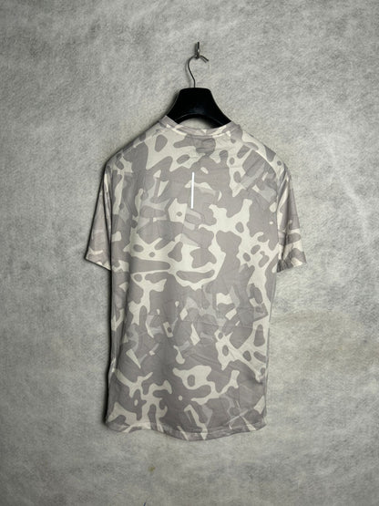 Nike Dri Fit Printed Round Neck - XL