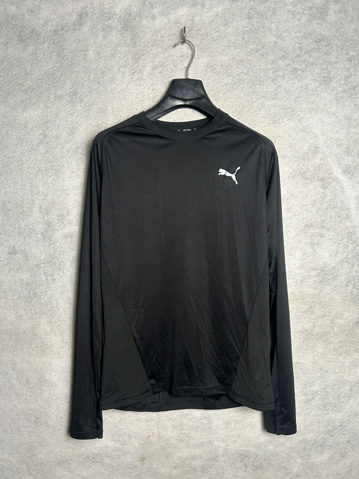 Puma Black Full Sleeves Round Neck - Medium