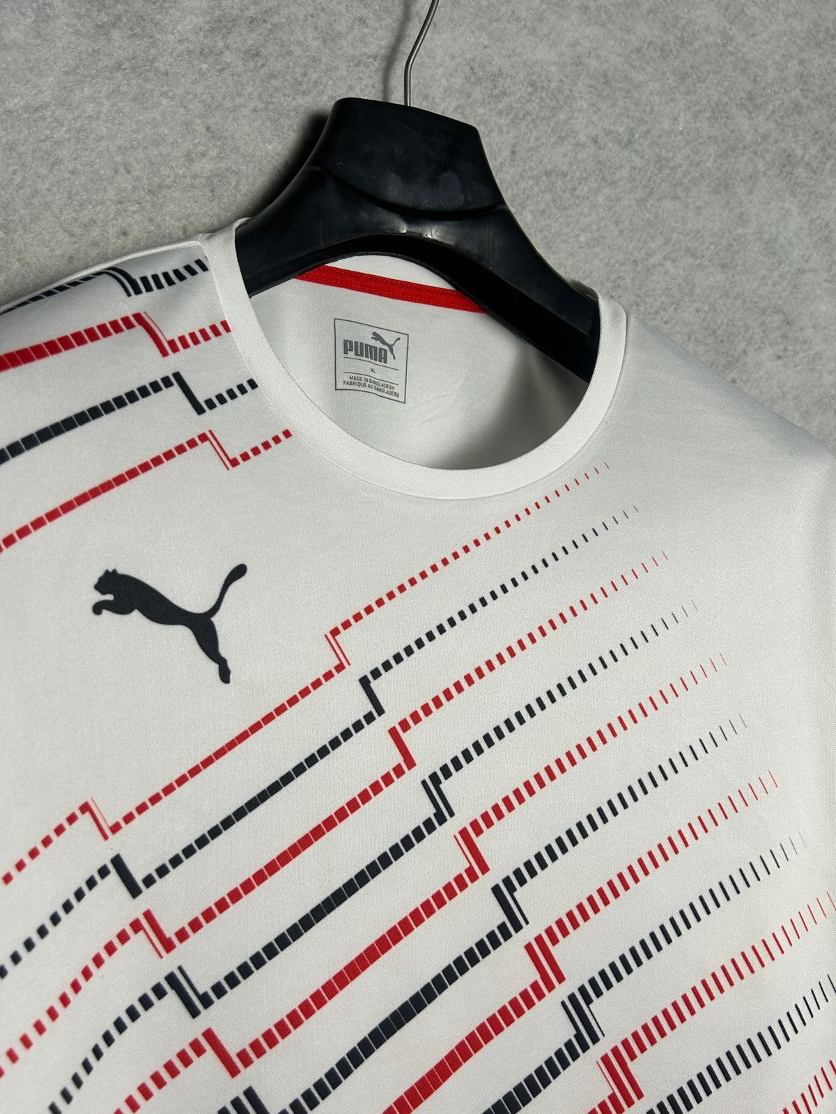 Puma Printed White Round Neck - XL