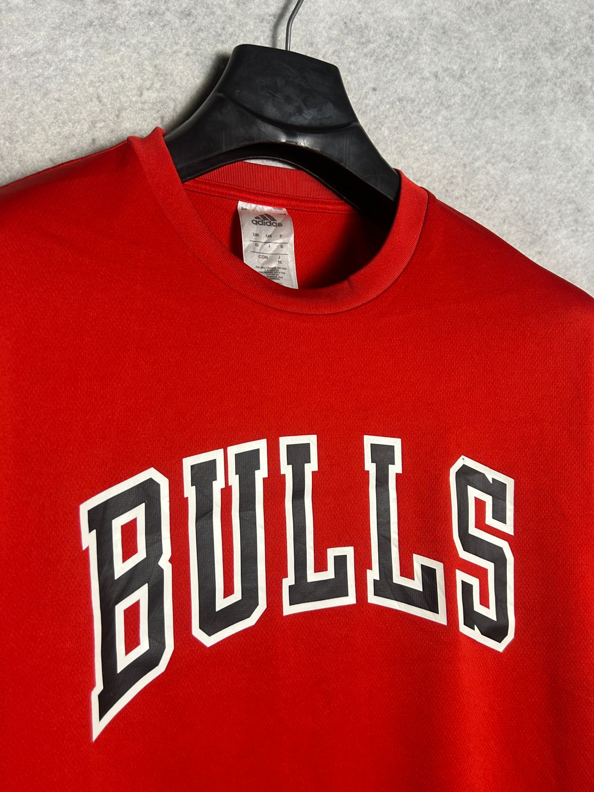 Adidas Bulls Big Logo Red Round Neck - Medium