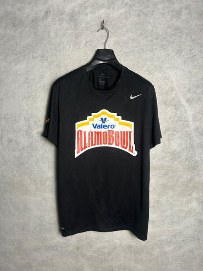 The Nike Tee Dri Fit Valero Big Logo Round Neck - XL