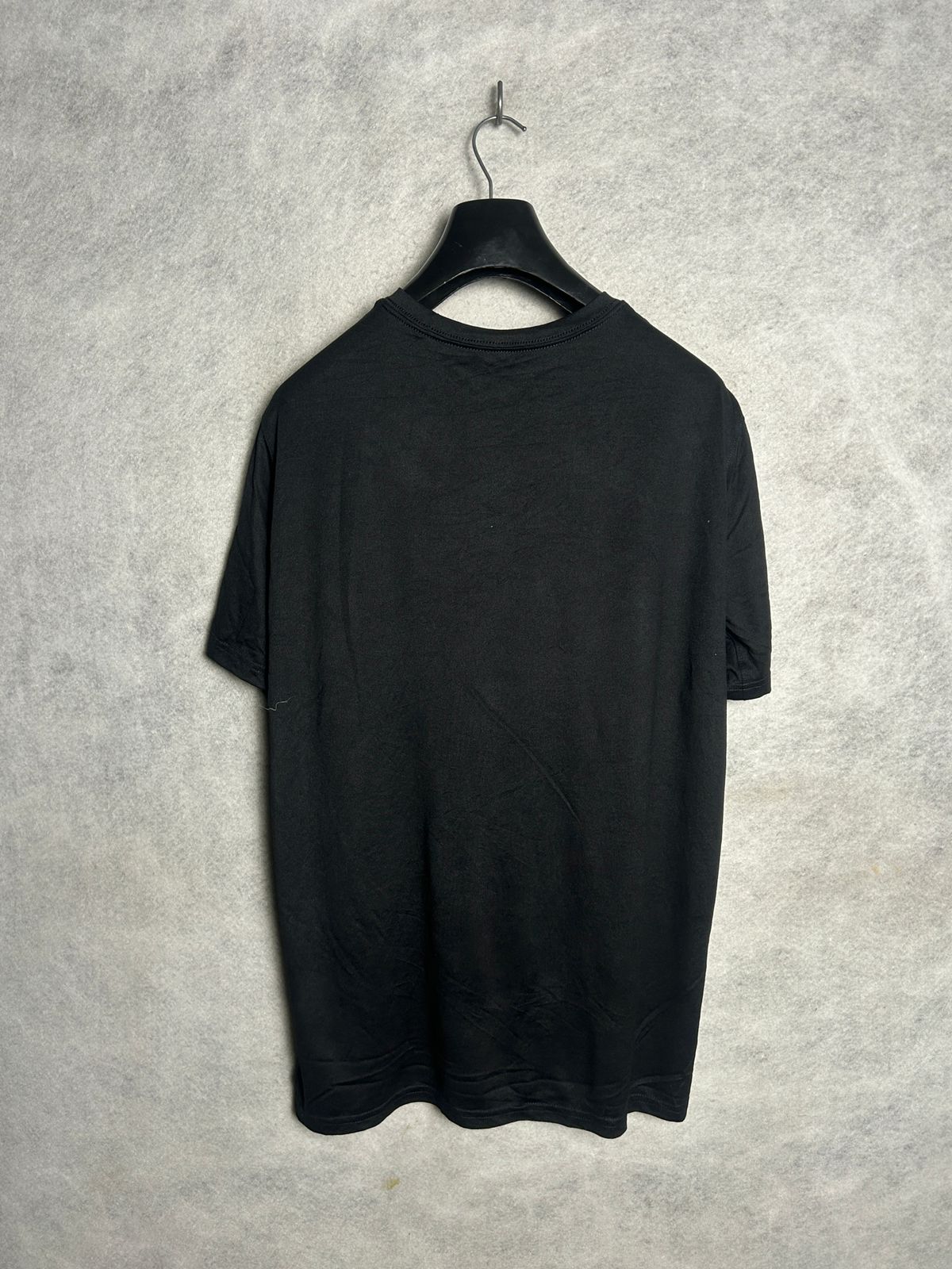 The Nike Tee Dri Fit Valero Big Logo Round Neck - XL