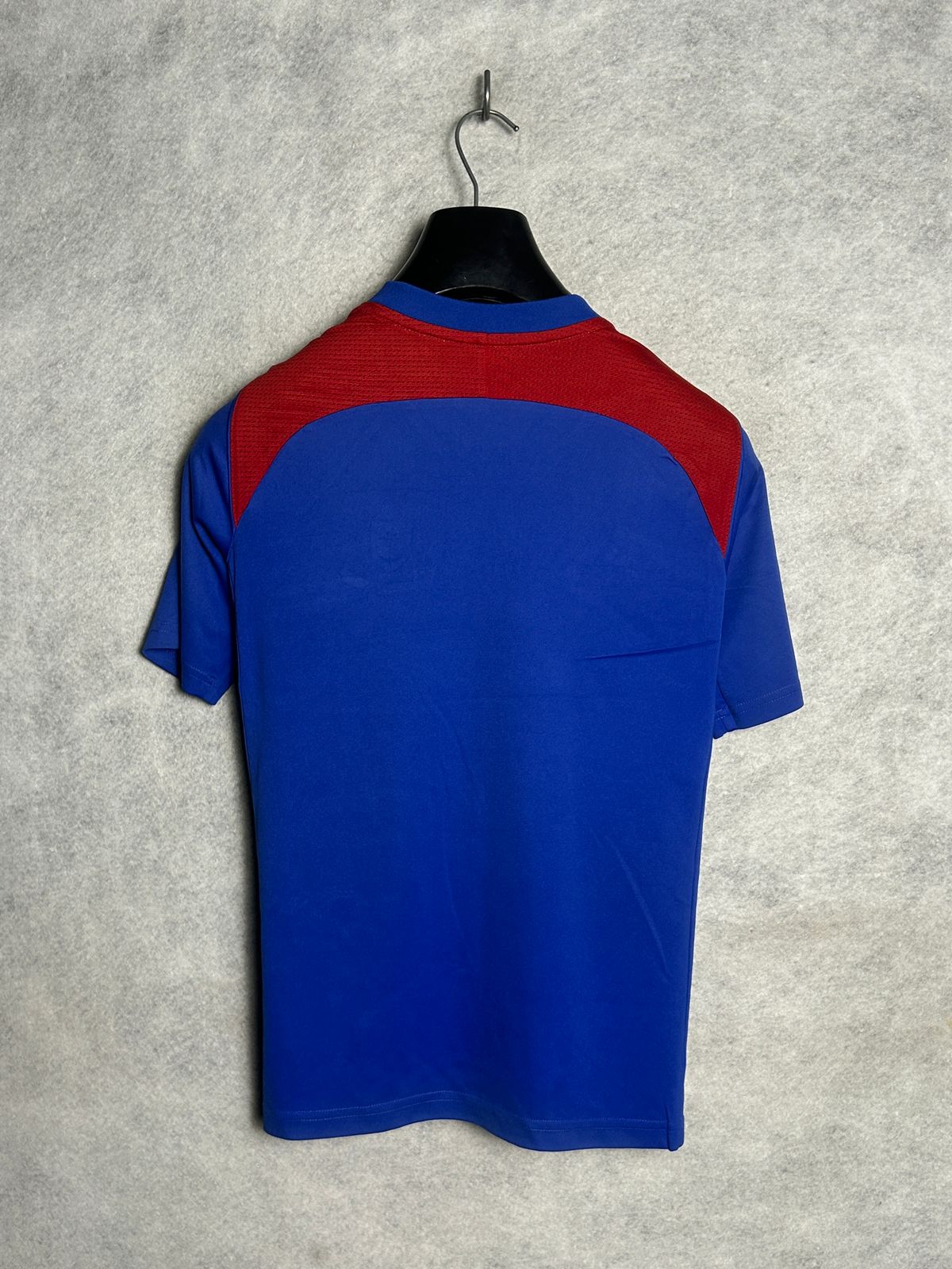 Adidas Climacool Blue V Neck - Small