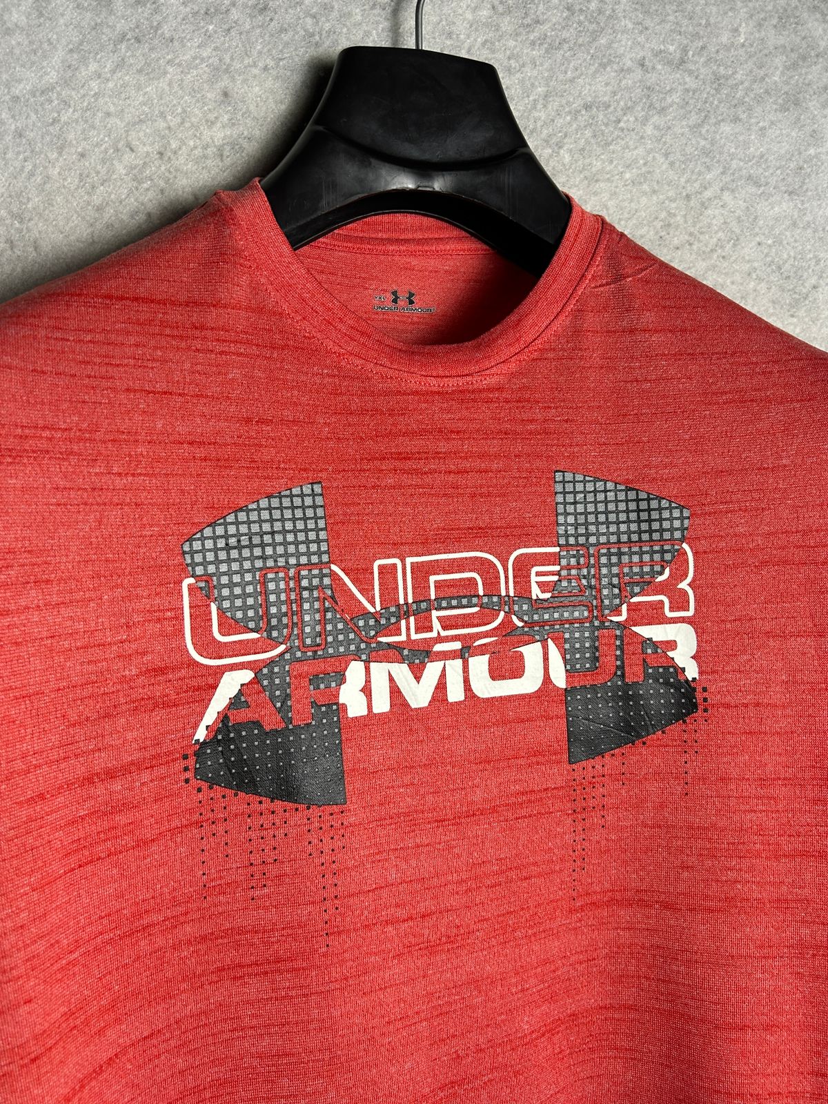 Under Armour Big Logo Round Neck - YXL