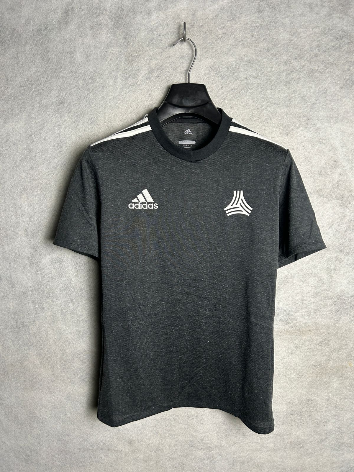 Adidas Climalite Round Neck - Medium