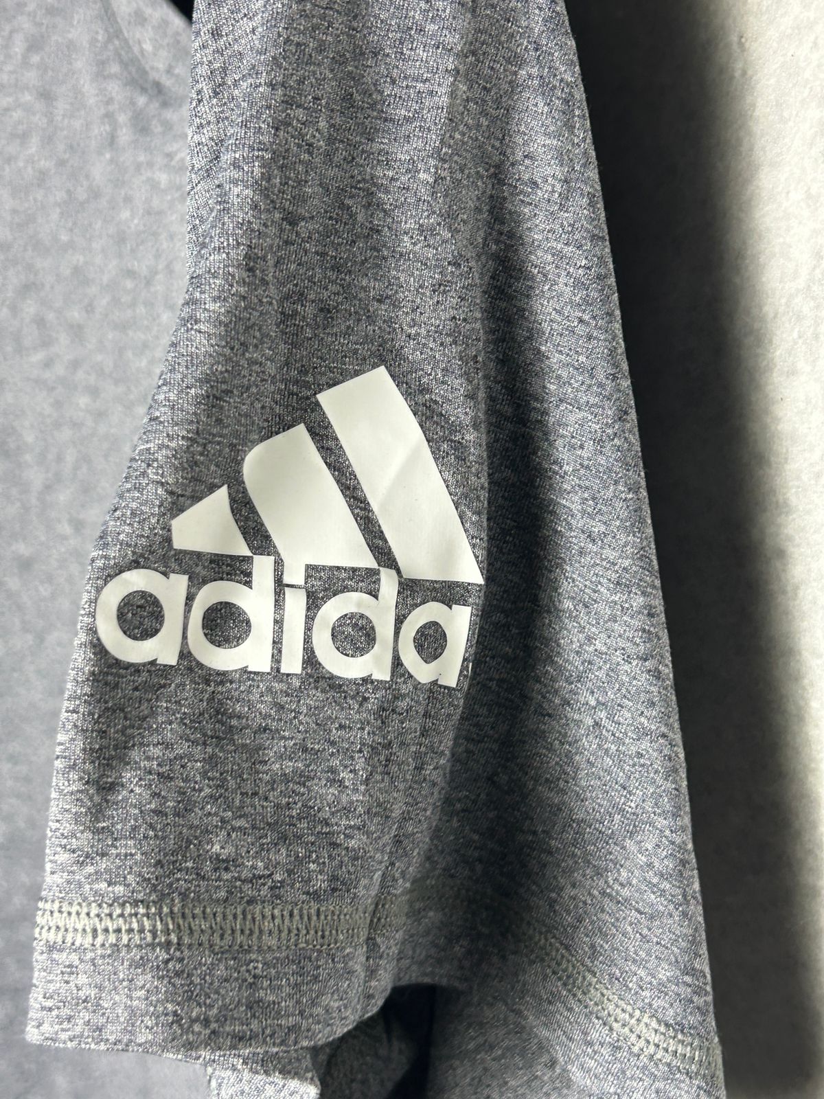 Adidas Aeroready Round Neck - Large