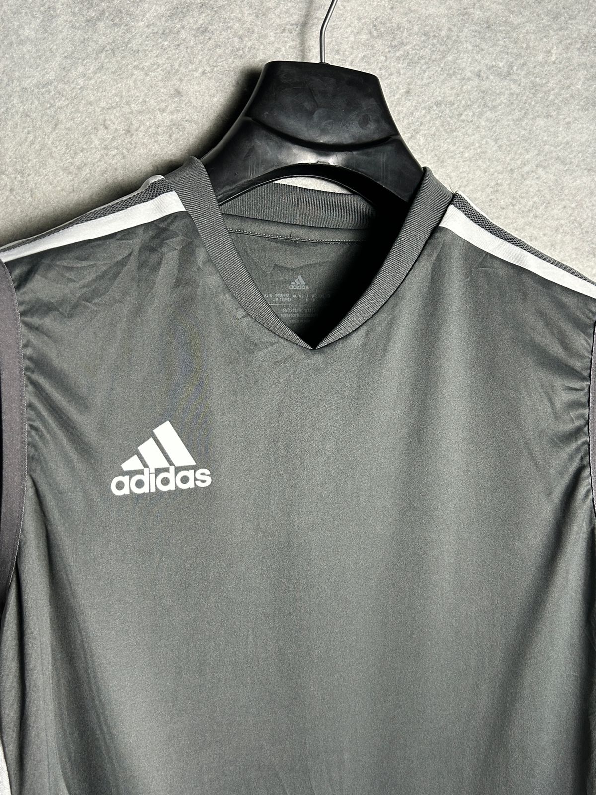 Adidas Grey V Neck - Medium
