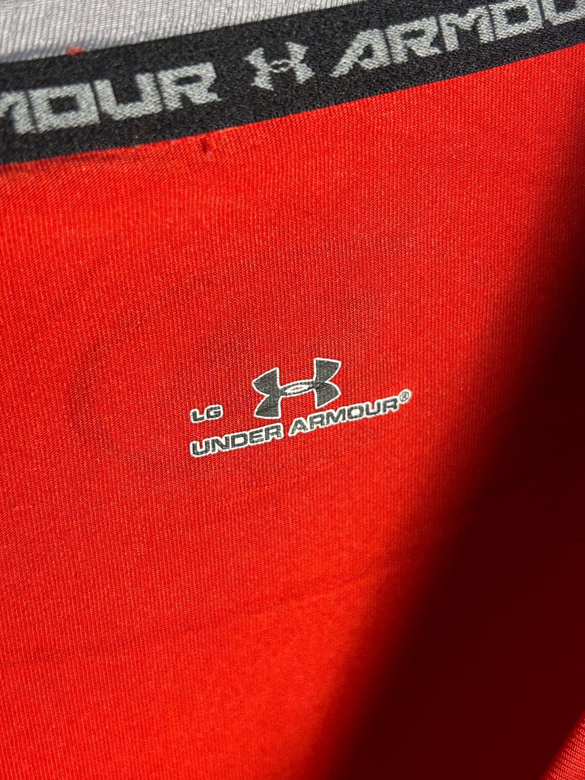 Under Armour Red Full Sleeves Round Neck - LG