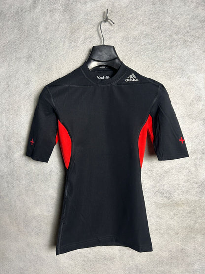 Adidas Techfit Black Round Neck - Medium