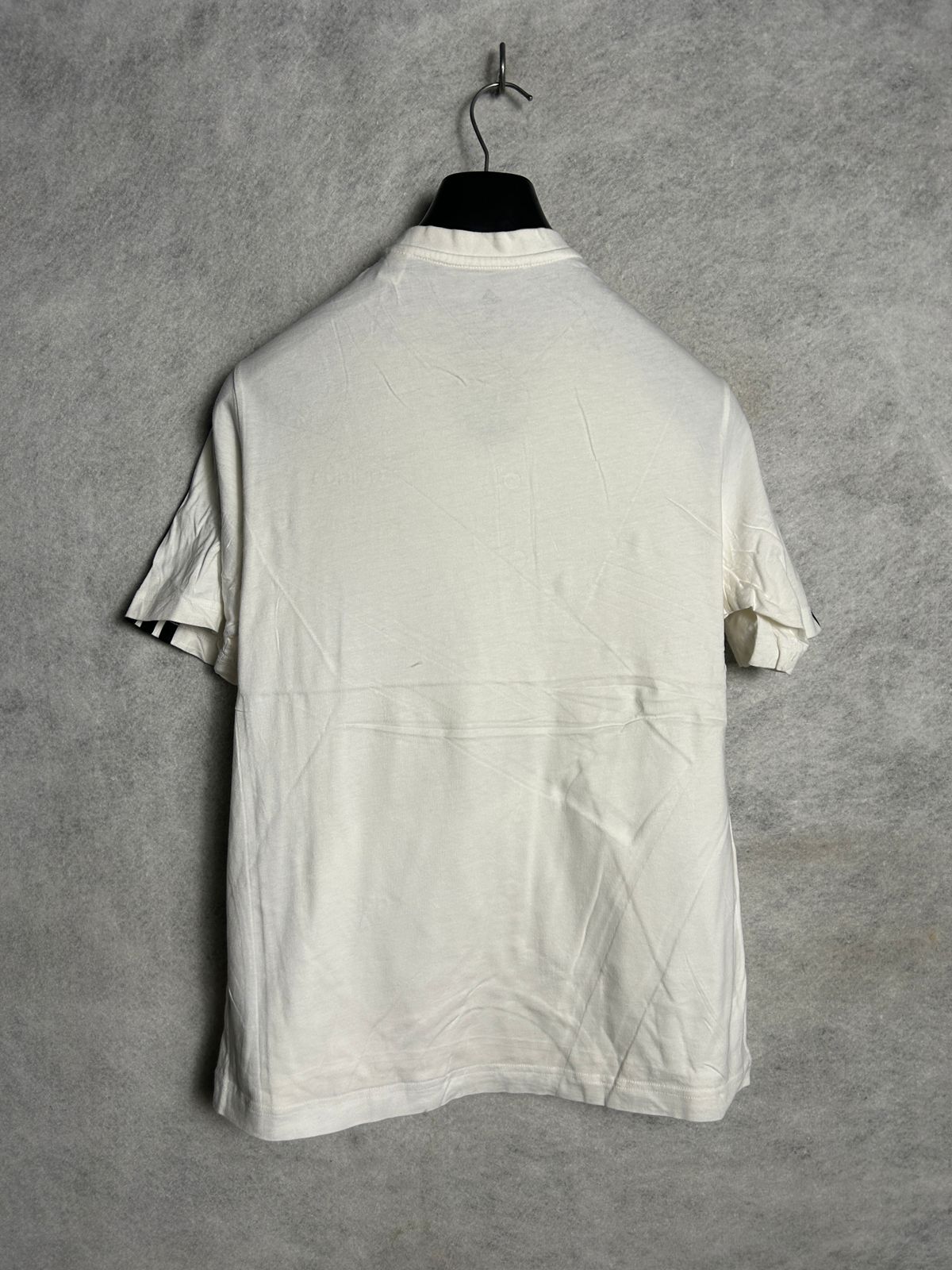 Adidas White Round Neck - Large
