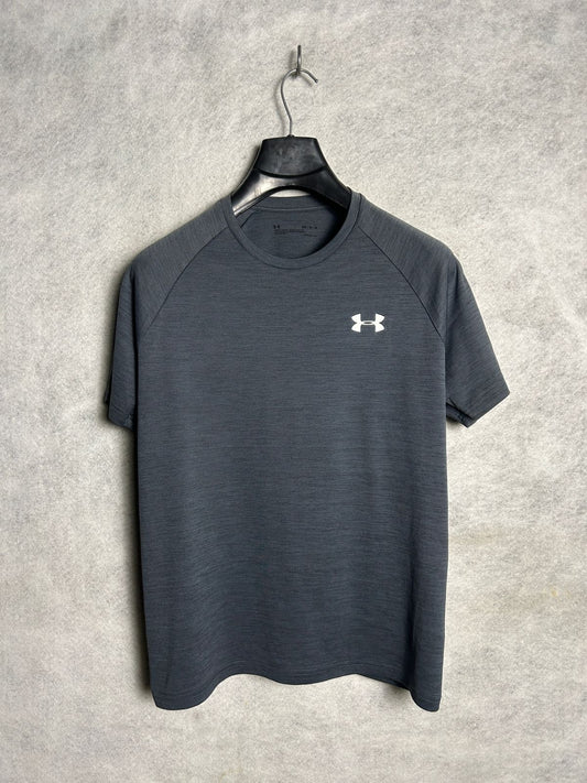 Under Armour Heat Gear Round Neck - Medium
