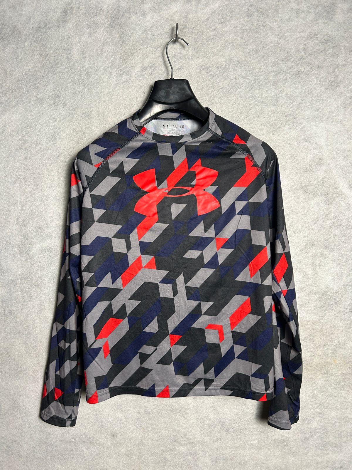 Under Armour Heat Gear Big Logo Full Sleeves Round Neck - YXL