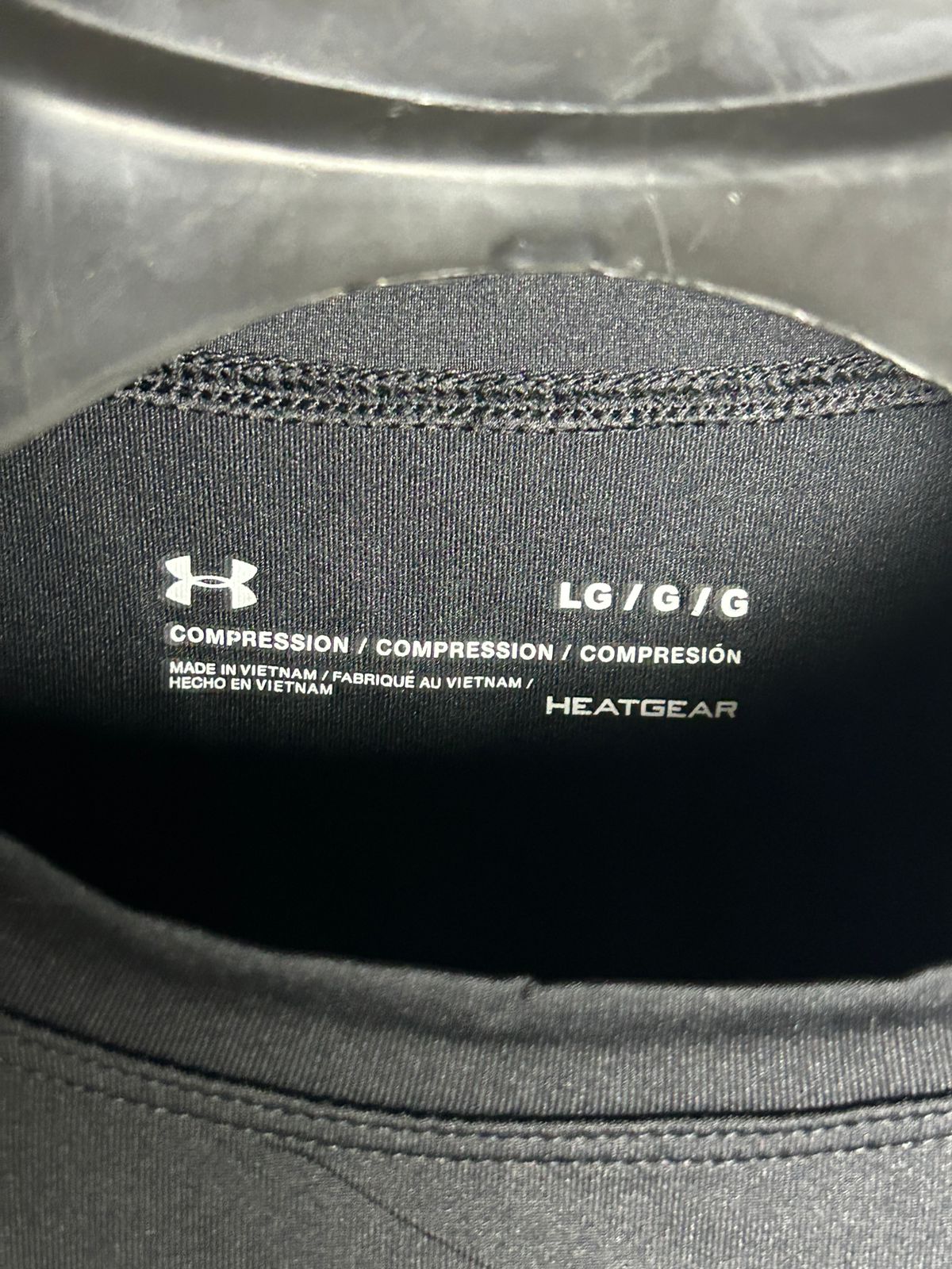 Under Armour Heat Gear Round Neck Full Sleeves - LG