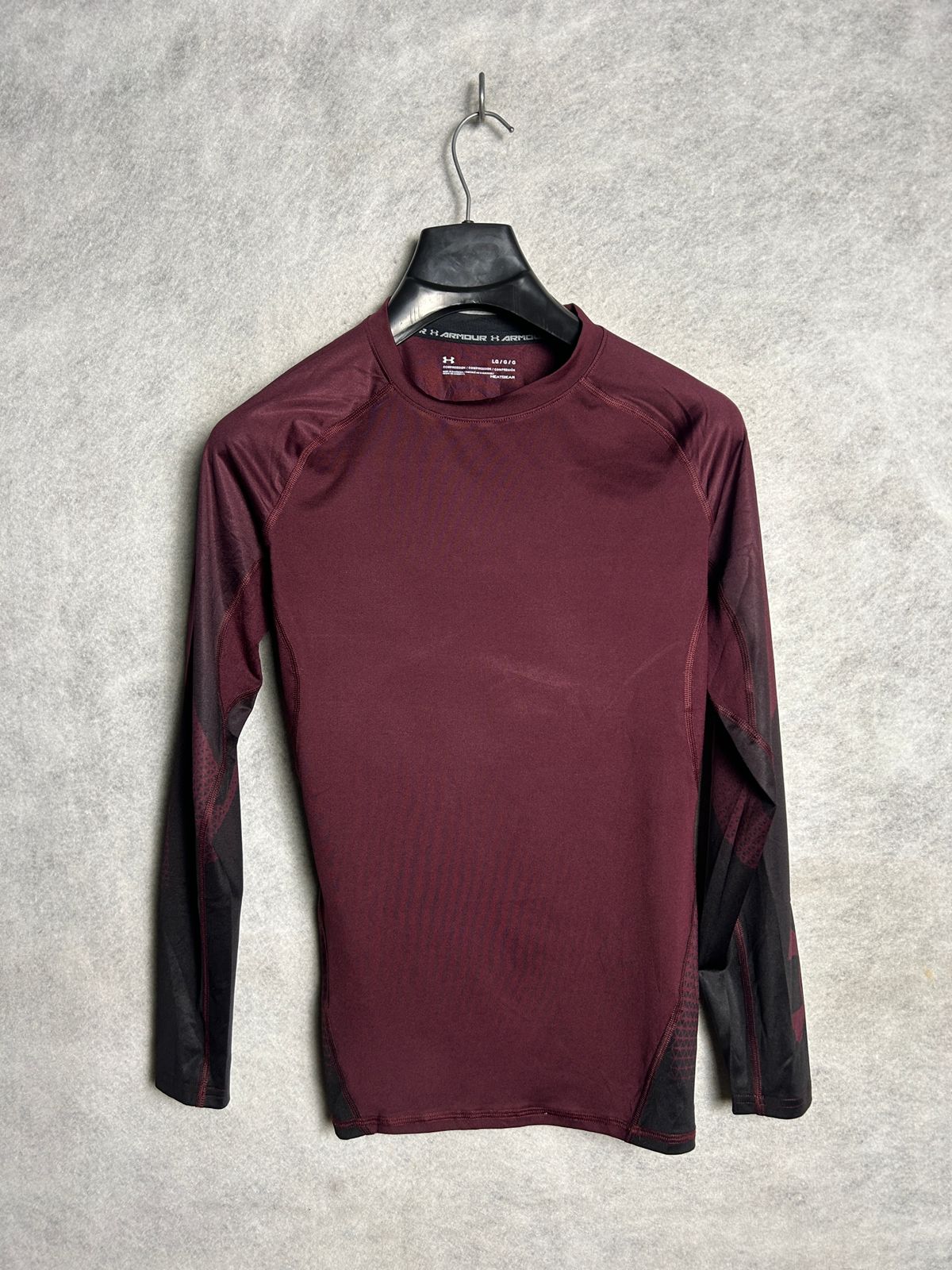 Under Armour Heat Gear Round Neck Full Sleeves - LG