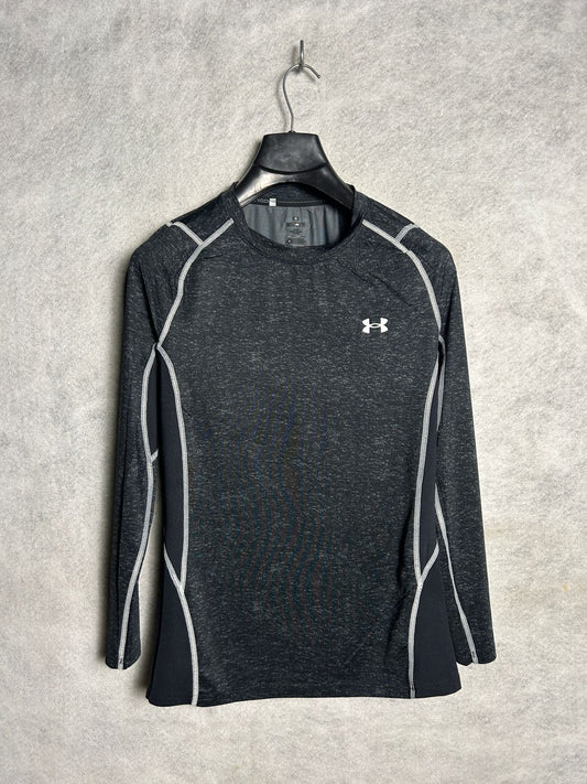 Under Armour Heat Gear Black Full Sleeves Round Neck - Medium
