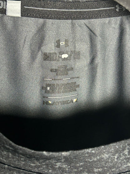 Under Armour Heat Gear Black Full Sleeves Round Neck - Medium