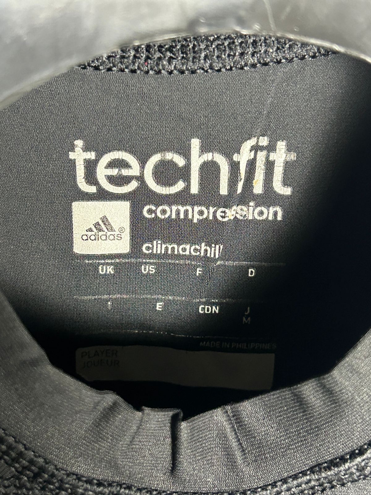 Adidas Techfit Round Neck - Medium