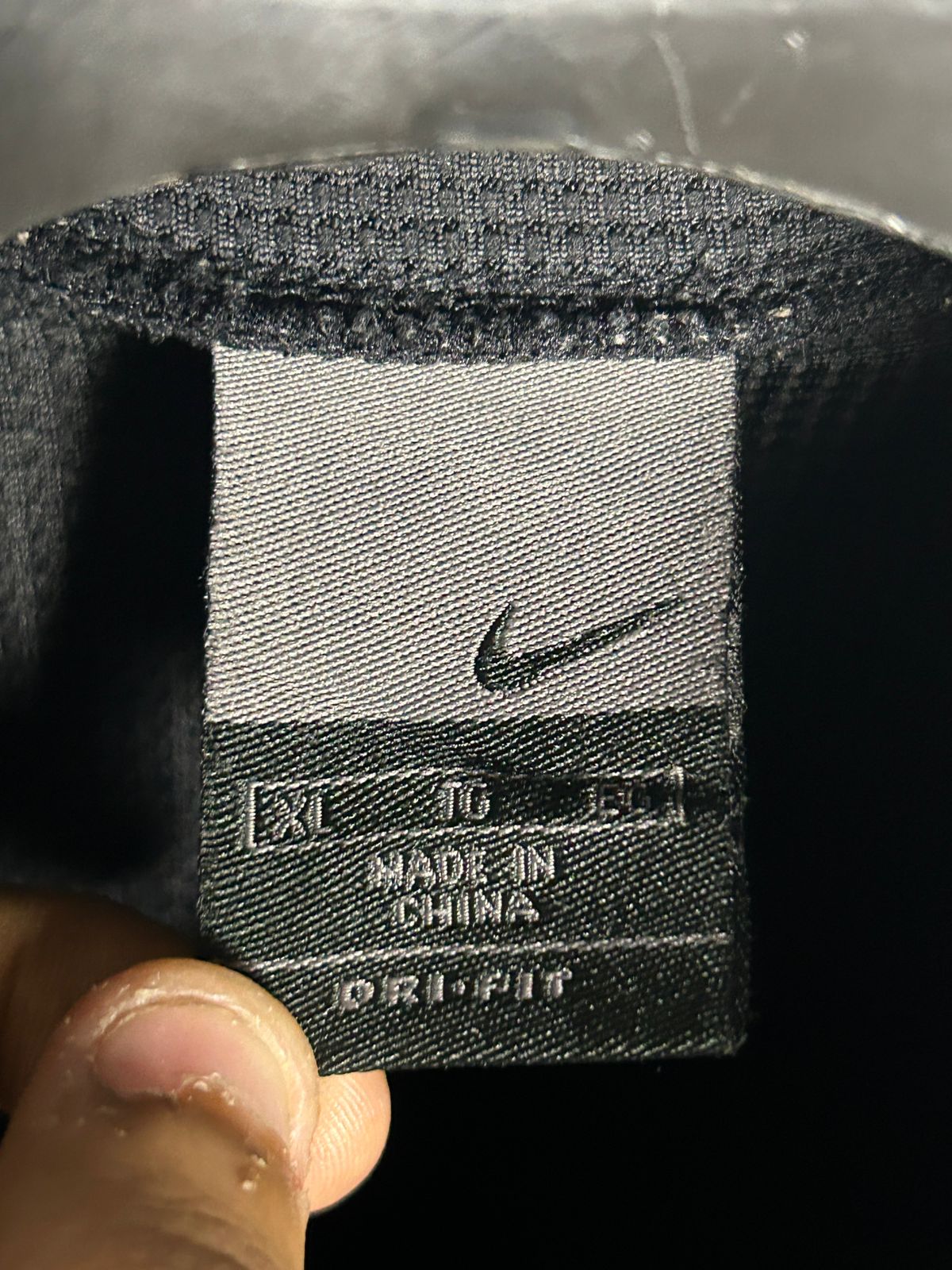 Nike Dri Fit Half Zip - XL