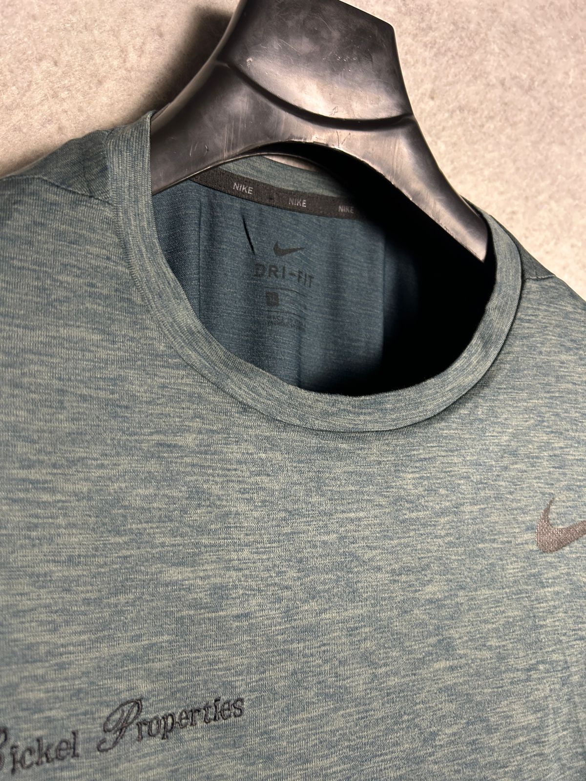 Nike Dri Fit Bickel Properties Round Neck - XL
