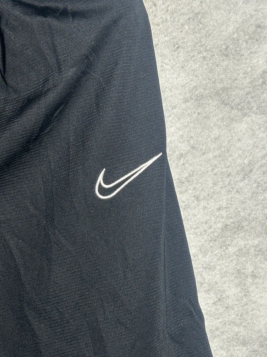 Nike Dri Fit Black - Medium