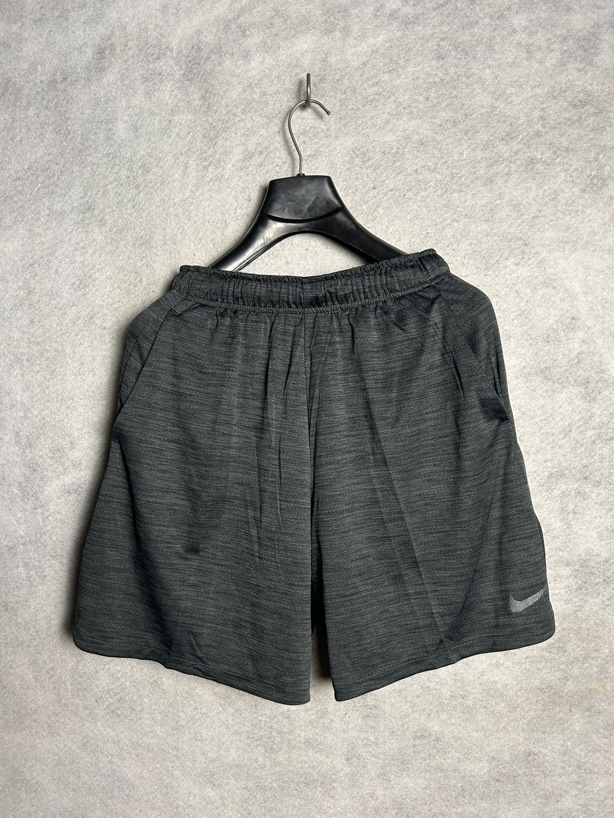 Nike Dri Fit Black - Medium
