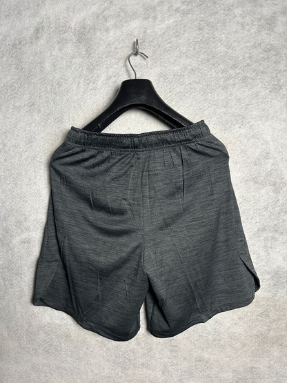 Nike Dri Fit Black - Medium