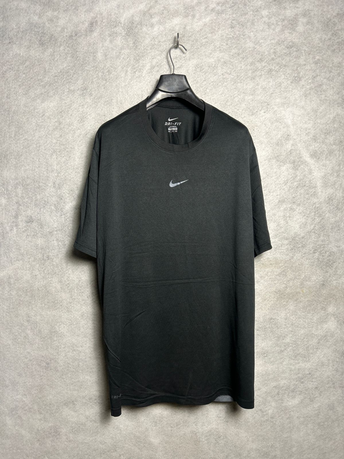 Nike Dri Fit Round Neck - XXL