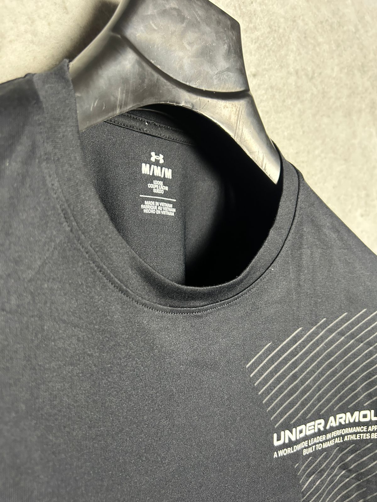 Under Armour Big Logo Round Neck - Medium