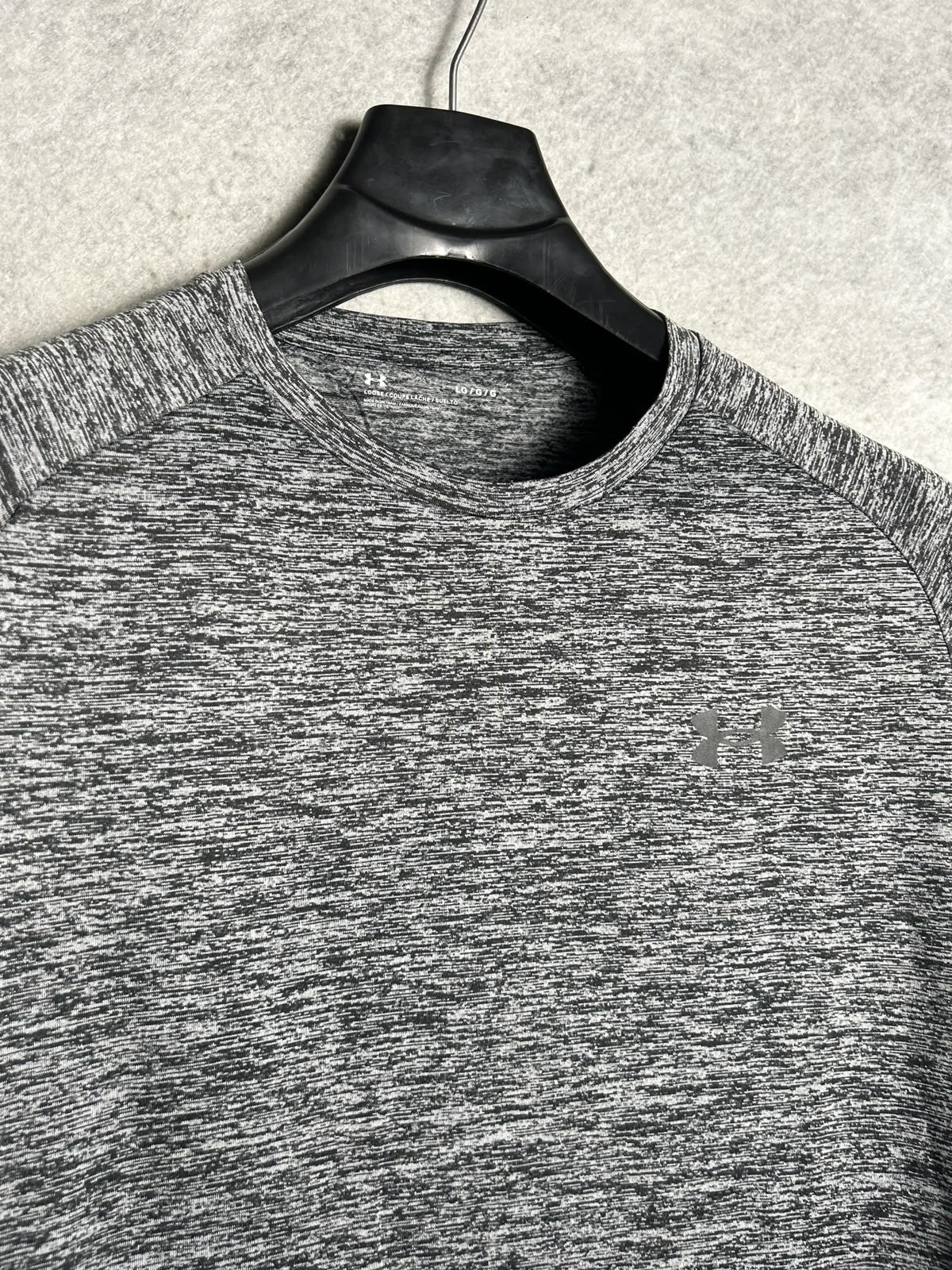 Under Armour Grey Round Neck - LG