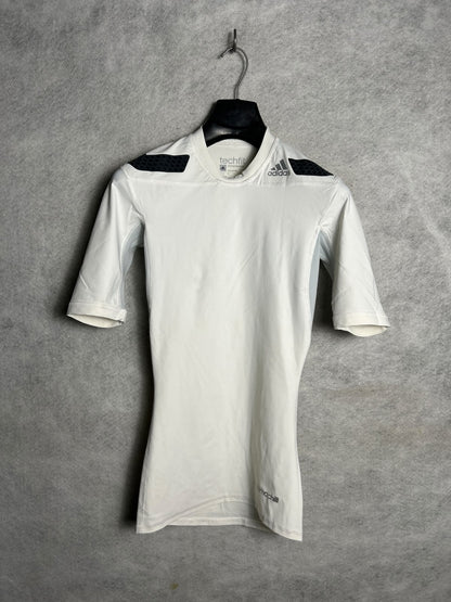Adidas Climachill Techfit White Round Neck - Medium