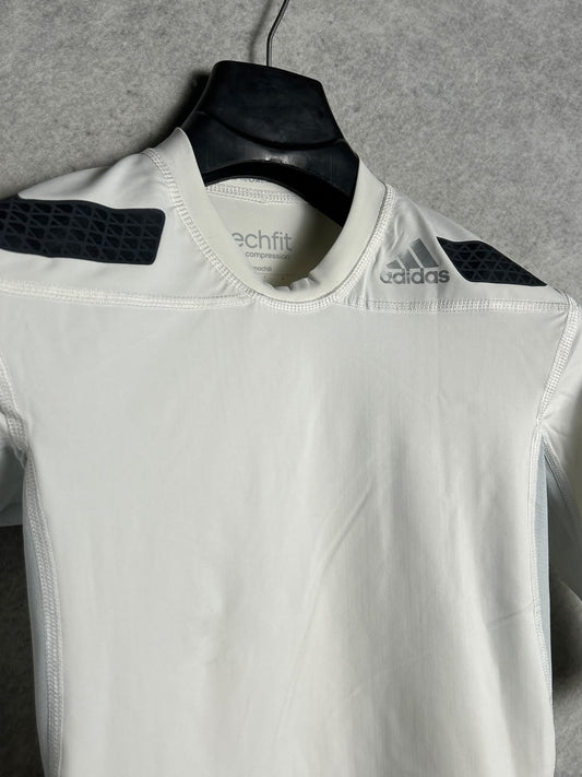 Adidas Climachill Techfit White Round Neck - Medium