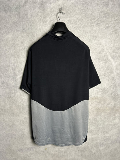 Nike Dri Fit Black V Neck - Large