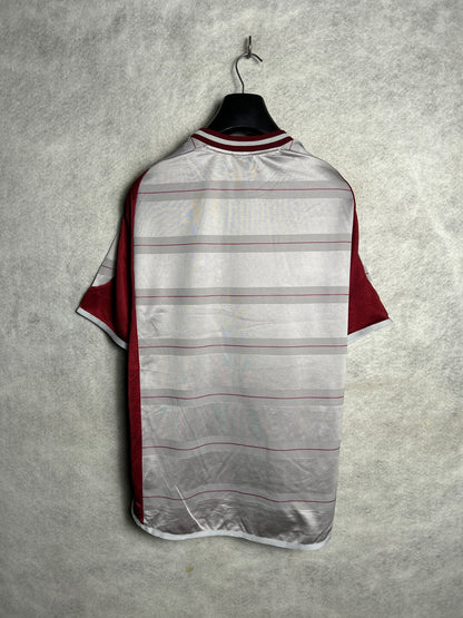 Puma Red And White Round Neck - XL