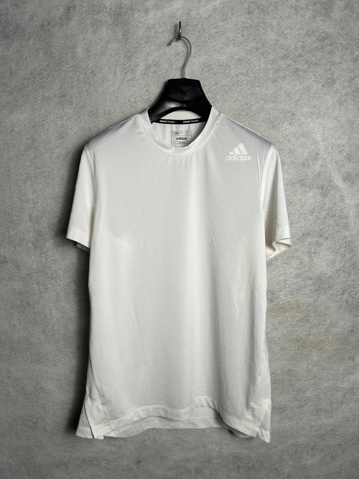Adidas White Round Neck - O