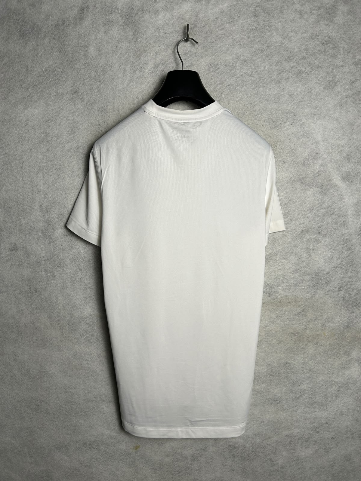 Adidas White Round Neck - O