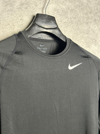 Nike Dri Fit Full Sleeves Black Round Neck - Large