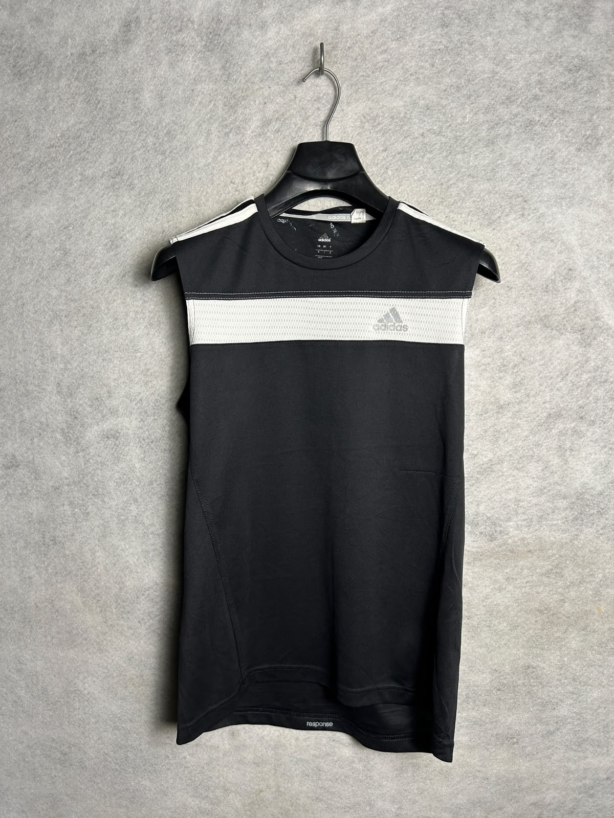 Adidas Climalite Black Round Neck - Large