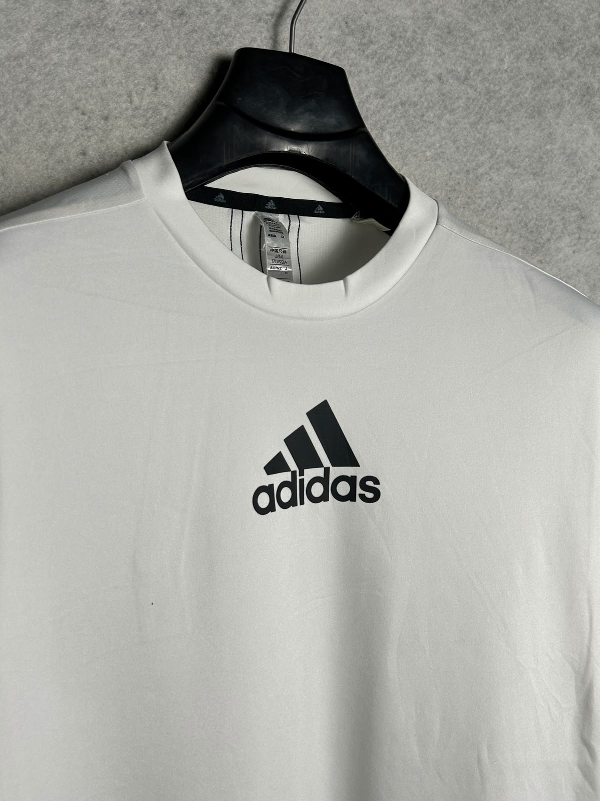 Adidas Big Logo White Round Neck - Medium