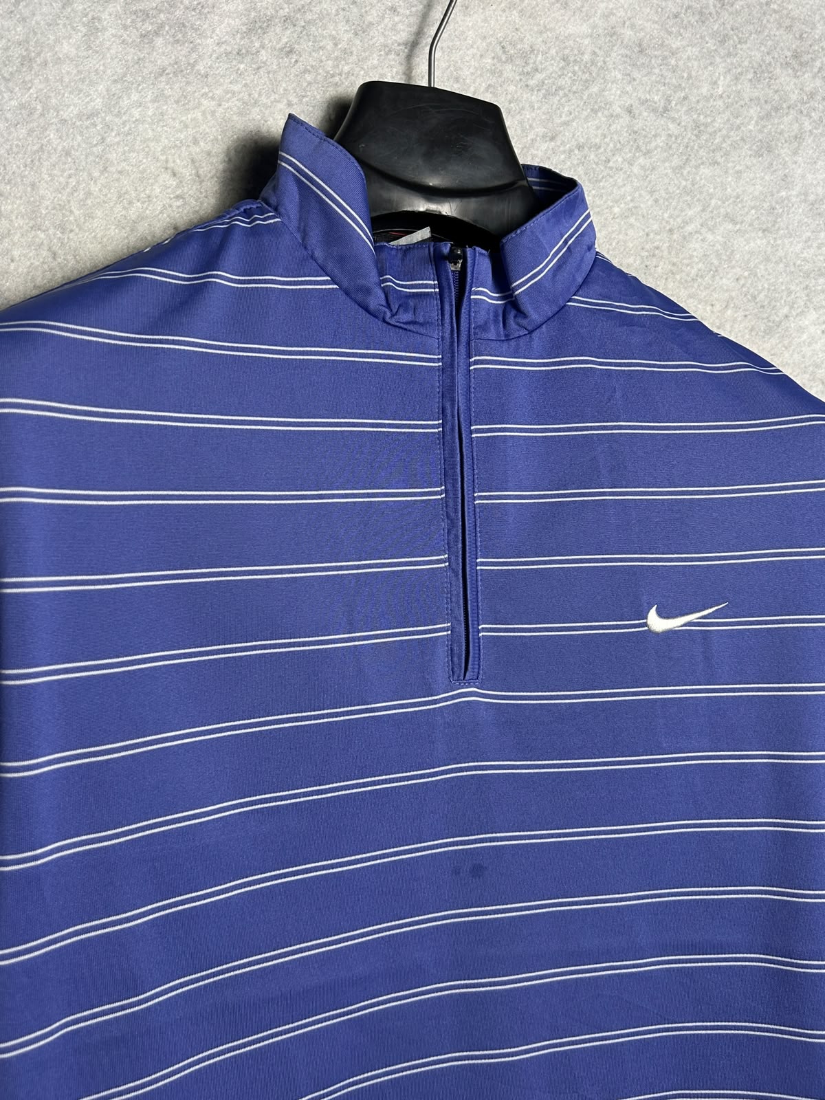 Nike Fit Dry Half Zip Round Neck - Large