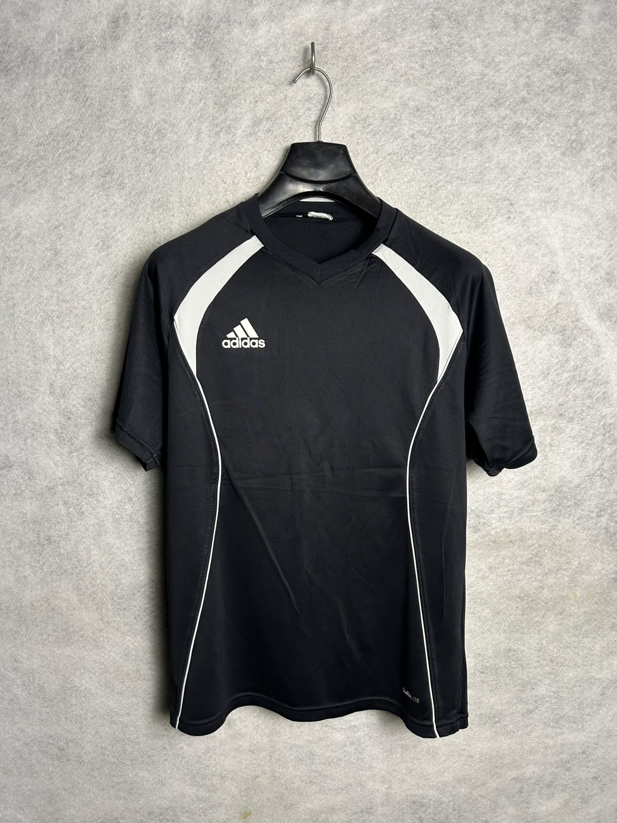 Adidas Big Logo V Neck Black - Medium