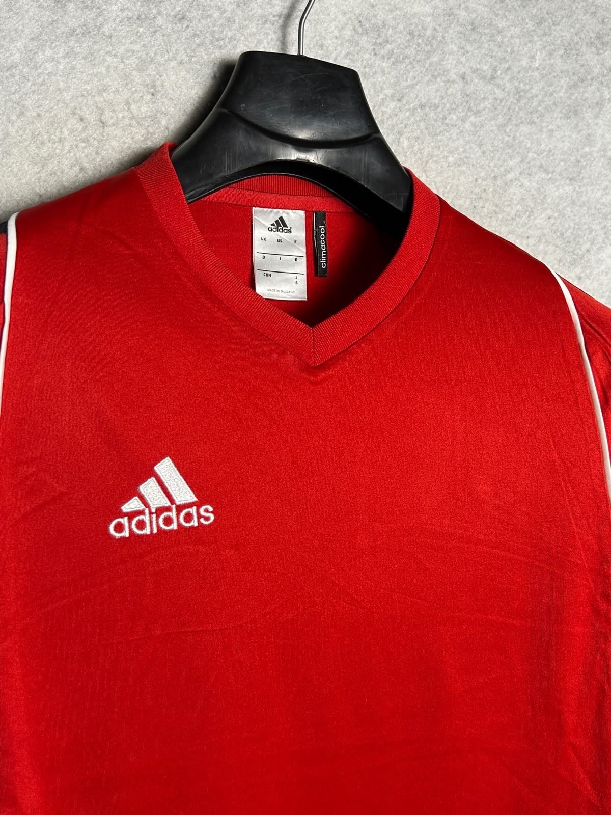 Adidas Climacool Red V Neck - Small